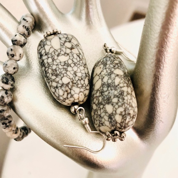 Vintage Jasper Stone Bracelet & Earrings - Picture 2 of 10